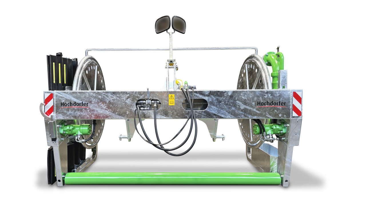 Schlauchhaspel Mammut mit innengeführten Leitungen und Hydraulikmotoren